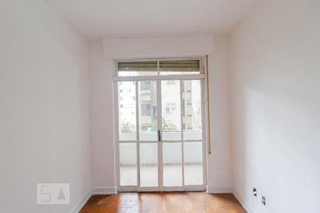 Sala de apartamento para alugar com 3 quartos, 70m² em Paraíso, São Paulo