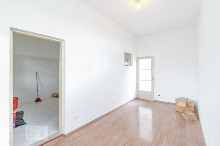 Sala 2 de casa para alugar com 2 quartos, 100m² em Vila Bonilha Nova, São Paulo