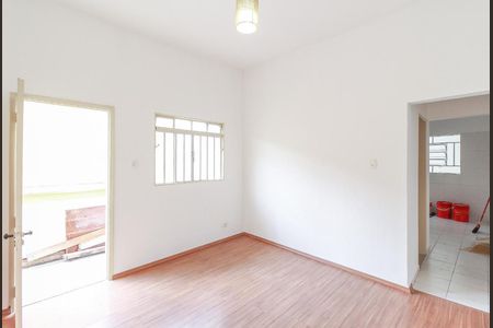 Sala 1 de casa para alugar com 2 quartos, 100m² em Vila Bonilha Nova, São Paulo