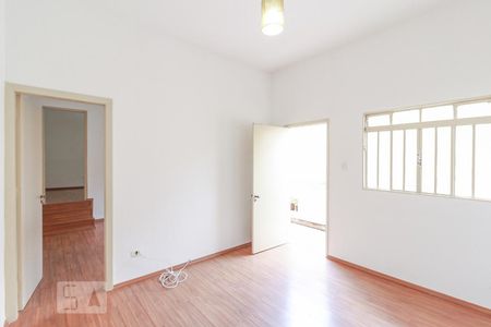 Sala 1 de casa para alugar com 2 quartos, 100m² em Vila Bonilha Nova, São Paulo