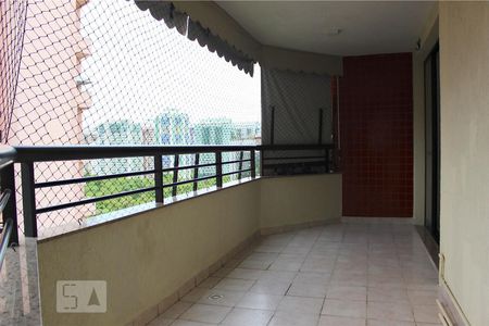 Varanda de apartamento para alugar com 3 quartos, 85m² em Barra da Tijuca, Rio de Janeiro