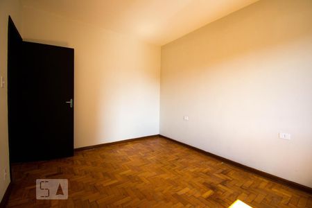 Quarto 1 de casa para alugar com 2 quartos, 70m² em Jardim Vergueiro, São Paulo