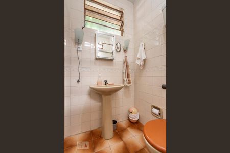 Banheiro da Suíte de casa à venda com 4 quartos, 550m² em Mário Quintana, Porto Alegre