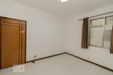 SALA de apartamento para alugar com 2 quartos, 50m² em Icaraí, Niterói