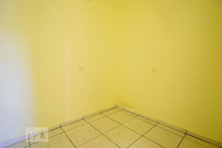 Quarto 2 de casa para alugar com 2 quartos, 75m² em Vila Iorio, São Paulo