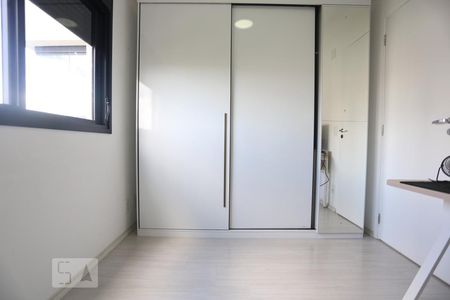 Quarto de apartamento à venda com 1 quarto, 41m² em Continental, Osasco