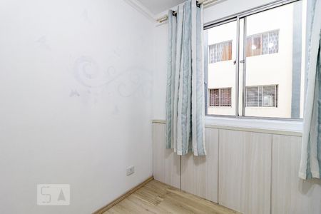 Quarto 2 de apartamento para alugar com 2 quartos, 64m² em Água Verde, Curitiba