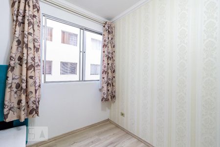 Quarto 1 de apartamento para alugar com 2 quartos, 64m² em Água Verde, Curitiba