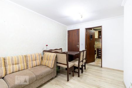 Sala de apartamento para alugar com 2 quartos, 64m² em Água Verde, Curitiba