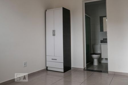 Quarto de kitnet/studio para alugar com 1 quarto, 30m² em Belenzinho, São Paulo