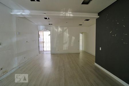 Sala de casa à venda com 3 quartos, 230m² em Vila Progredior, São Paulo