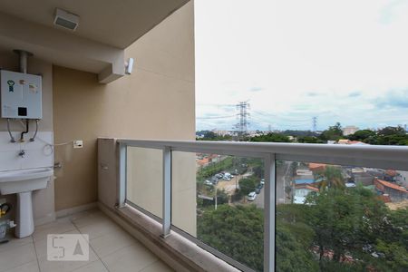 Varanda da sala de apartamento à venda com 2 quartos, 52m² em Super Quadra Morumbi, São Paulo