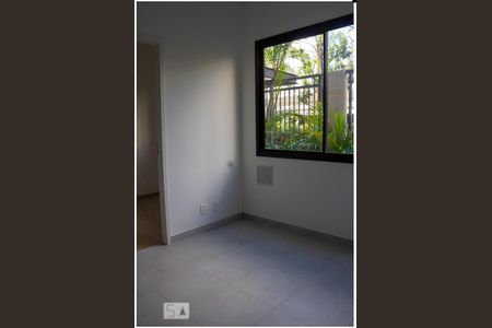 Sala de apartamento para alugar com 2 quartos, 36m² em Jurubatuba, São Paulo