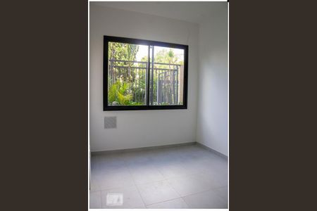 Sala de apartamento para alugar com 2 quartos, 36m² em Jurubatuba, São Paulo