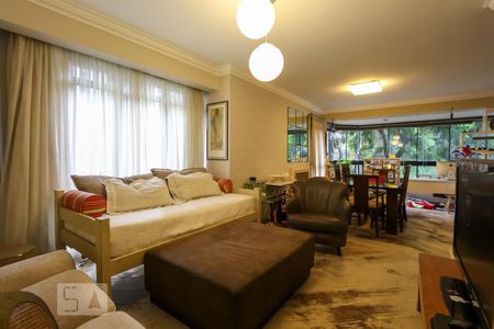 Sala de apartamento à venda com 4 quartos, 165m² em Vila Suzana, São Paulo