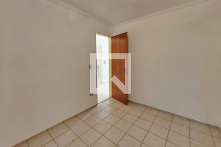Quarto 1 de apartamento para alugar com 2 quartos, 43m² em Vila Pompéia, Campinas