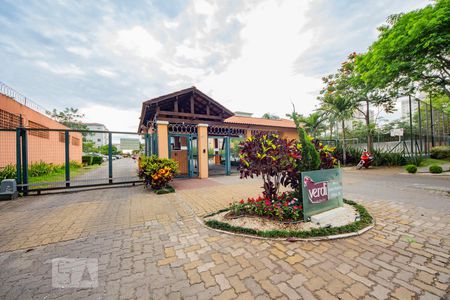 Apartamento à venda com 70m², 3 quartos e 2 vagas Apartamento à venda com 70m², 3 quartos e 2 vagasFachada do Condomínio