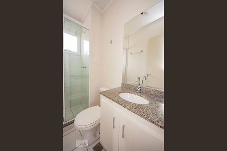 Apartamento à venda com 70m², 3 quartos e 2 vagas Apartamento à venda com 70m², 3 quartos e 2 vagasBanheiro 1