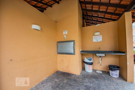 Apartamento à venda com 70m², 3 quartos e 2 vagas Apartamento à venda com 70m², 3 quartos e 2 vagasÁrea comum - Churrasqueira 4