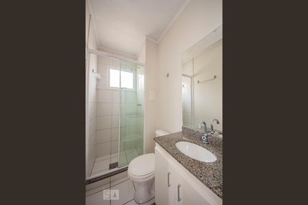 Apartamento à venda com 70m², 3 quartos e 2 vagas Apartamento à venda com 70m², 3 quartos e 2 vagasBanheiro 1