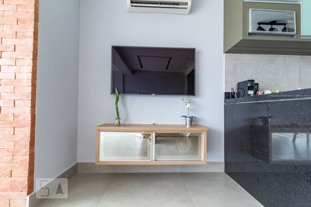 Sala / Quarto de kitnet/studio à venda com 1 quarto, 38m² em Brooklin Paulista, São Paulo