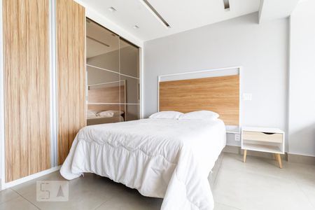 Sala / Quarto de kitnet/studio à venda com 1 quarto, 38m² em Brooklin Paulista, São Paulo