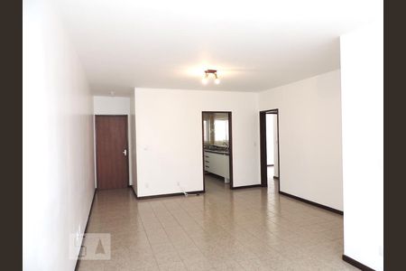 Sala de apartamento para alugar com 3 quartos, 120m² em Córrego Grande, Florianópolis