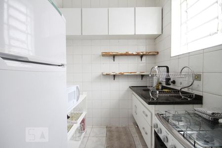 Cozinha de casa para alugar com 1 quarto, 48m² em Vila Mariana, São Paulo