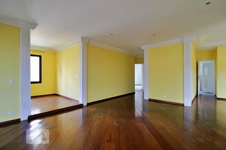 Sala de apartamento para alugar com 3 quartos, 240m² em Vila Andrade, São Paulo