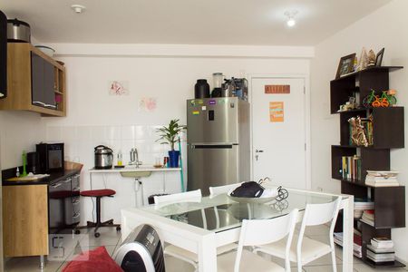 Cozinha de kitnet/studio à venda com 1 quarto, 39m² em Cambuci, São Paulo