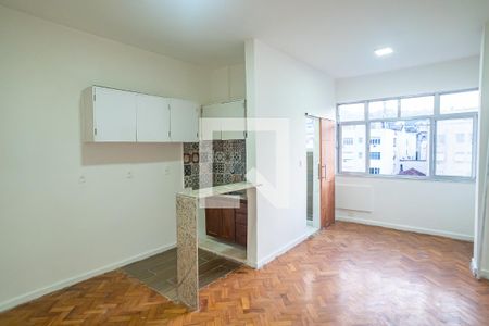 Studio de kitnet/studio para alugar com 1 quarto, 35m² em Glória, Rio de Janeiro