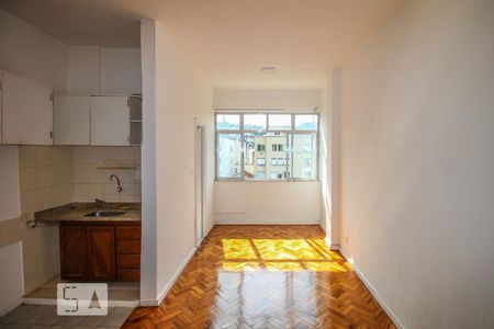 Kitnet/Studio para alugar com 1 quarto, 35m² em Glória, Rio de Janeiro