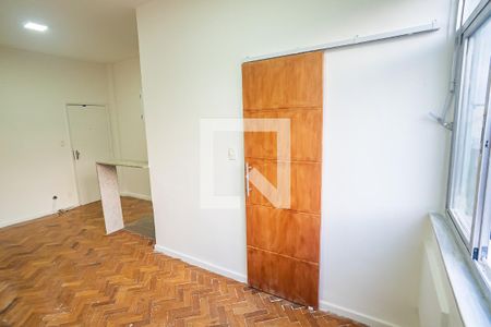 Studio de kitnet/studio para alugar com 1 quarto, 35m² em Glória, Rio de Janeiro