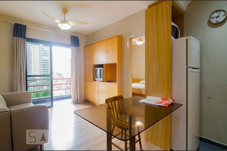 Sala de apartamento para alugar com 1 quarto, 38m² em Paraíso, São Paulo