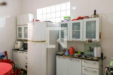 Casa à venda com 500m², 8 quartos e 4 vagas Casa à venda com 500m², 8 quartos e 4 vagasCozinha no 1º Pavimento