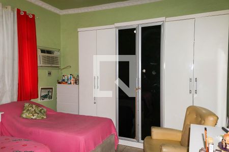 Casa à venda com 500m², 8 quartos e 4 vagas Casa à venda com 500m², 8 quartos e 4 vagasQuarto 3 - 2º Pavimento