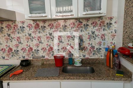 Casa à venda com 500m², 8 quartos e 4 vagas Casa à venda com 500m², 8 quartos e 4 vagasCozinha no 1º Pavimento