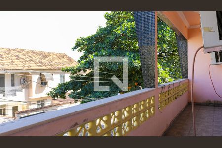 Casa à venda com 500m², 8 quartos e 4 vagas Casa à venda com 500m², 8 quartos e 4 vagasVaranda da Sala - 2º Pavimento