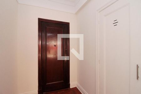 Hall de entrada de apartamento para alugar com 3 quartos, 140m² em Campos Elíseos, São Paulo