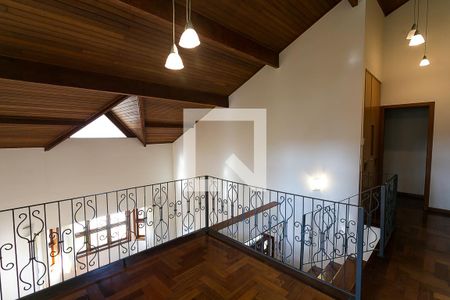 Sala de casa para alugar com 4 quartos, 200m² em Jardim Vitória Régia, São Paulo