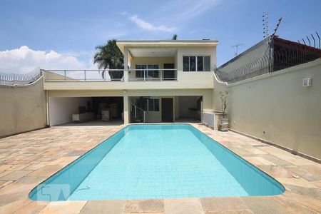 Piscina de casa para alugar com 4 quartos, 500m² em Morumbi, São Paulo