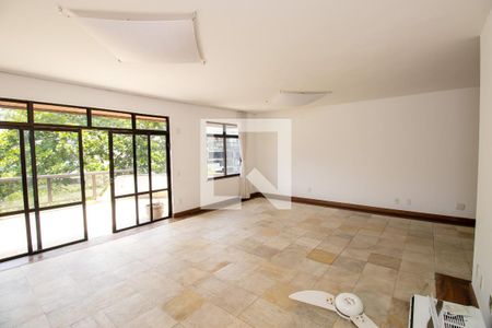 Sala de apartamento para alugar com 3 quartos, 300m² em Recreio dos Bandeirantes, Rio de Janeiro