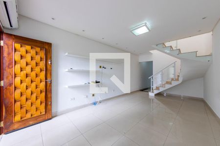 Sala de casa à venda com 3 quartos, 170m² em Vila Graciosa, São Paulo