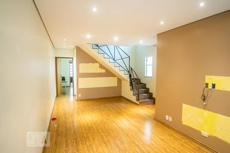 Sala de casa à venda com 3 quartos, 150m² em Vila Gomes Cardim, São Paulo