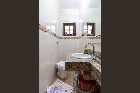 Lavabo de casa à venda com 3 quartos, 173m² em Vila Nova Savoia, São Paulo