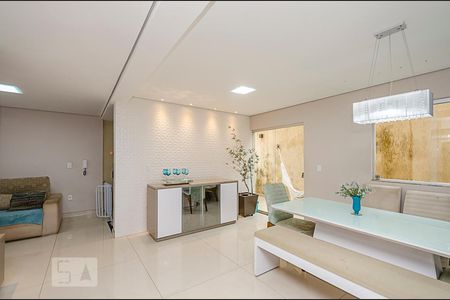 Sala de casa à venda com 4 quartos, 280m² em Cinquentenario, Belo Horizonte