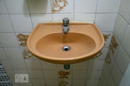 Lavabo de casa para alugar com 4 quartos, 300m² em Freguesia do Ó, São Paulo