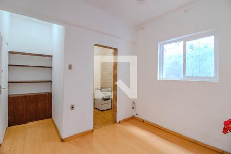 Sala de apartamento para alugar com 1 quarto, 35m² em Floresta, Porto Alegre