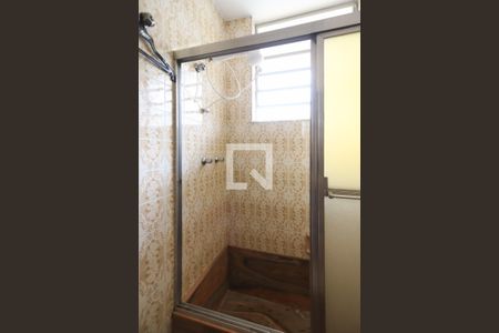 Casa para alugar com 288m², 3 quartos e 4 vagas Casa para alugar com 288m², 3 quartos e 4 vagasBanheiro da Suíte 2