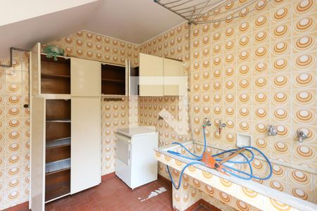 Casa para alugar com 288m², 3 quartos e 4 vagas Casa para alugar com 288m², 3 quartos e 4 vagasLavanderia